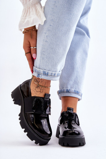 Schoenen in zwart lakeffect...