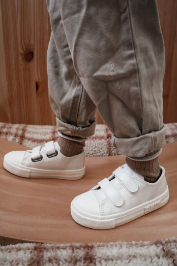 Witte vrijetijdsschoenen voor kinderen BIG STAR met zelfklevende sluitingen