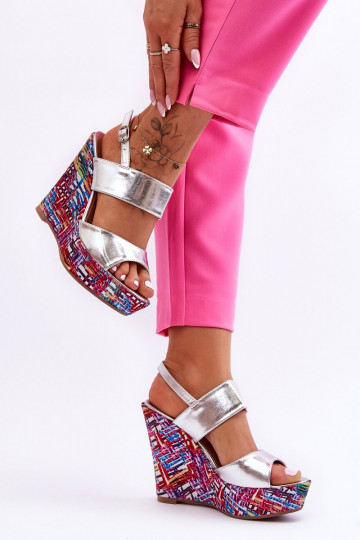Sandalen met plateau in... 2