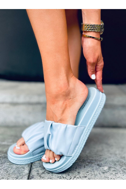 Blauwe pantoffels ATISSA BLAUW