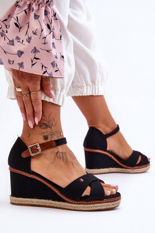 Janet platformsandalen in het zwart Janet platformsandalen in het zwart