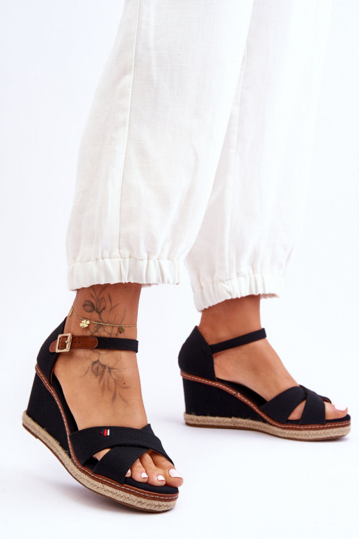 Janet platformsandalen in het zwart Janet platformsandalen in het zwart