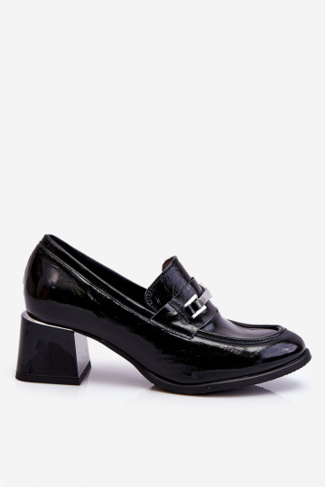 Gelakte schoenen in de... 2