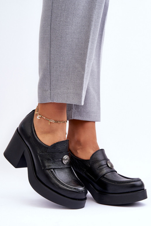 Schoenen met hakken in de kleur zwart... Schoenen met hakken in de kleur zwart...