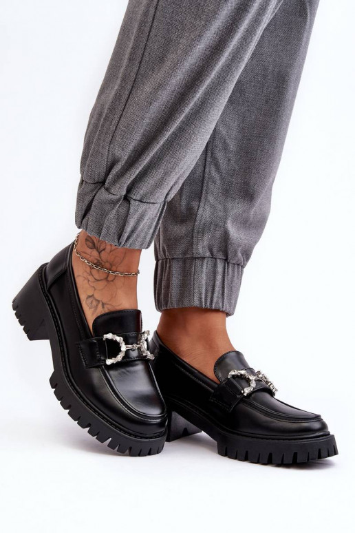 Mocassins met brede hak in het zwart... Mocassins met brede hak in het zwart...