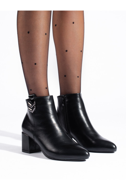 Elegante schoenen met hakken in...