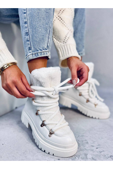 snowboots met schapenvacht...
