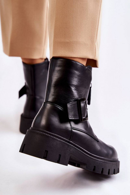 Warme laarzen met ritsen in het zwart... Warme laarzen met ritsen in het zwart...