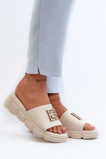 Vinceza beige leren pantoffels met gouden details 2