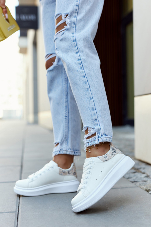 Klassiek model sportschoenen in...