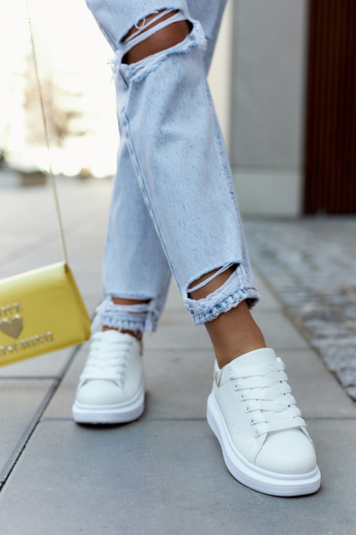 Klassiek model sportschoenen in...