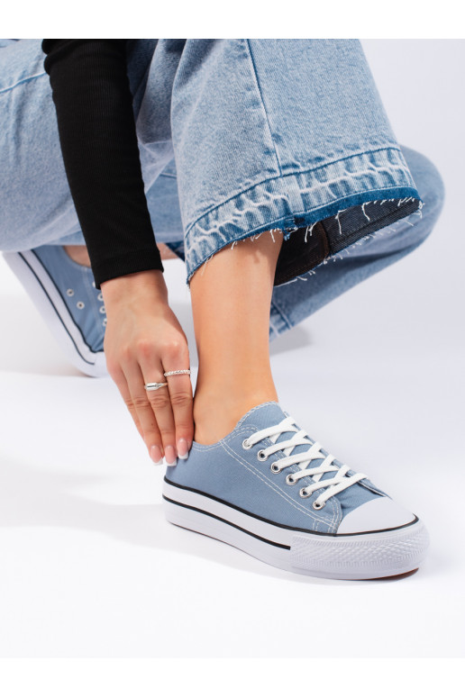 Lichtblauwe damesschoenen Lichtblauwe damesschoenen