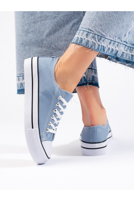 Lichtblauwe damesschoenen Lichtblauwe damesschoenen