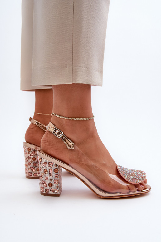 Basutės su kulniukais rausvo aukso... Basutės su kulniukais rausvo aukso...