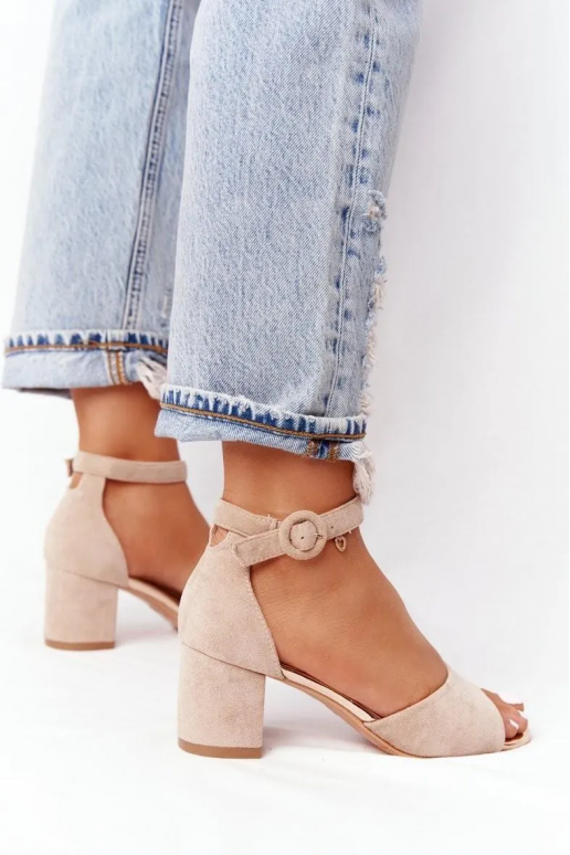 Damessandalen met hakken beige Vinceza