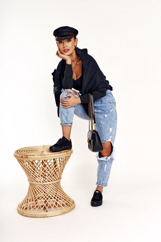 Damesschoenen met brede zolen BIG... Damesschoenen met brede zolen BIG...