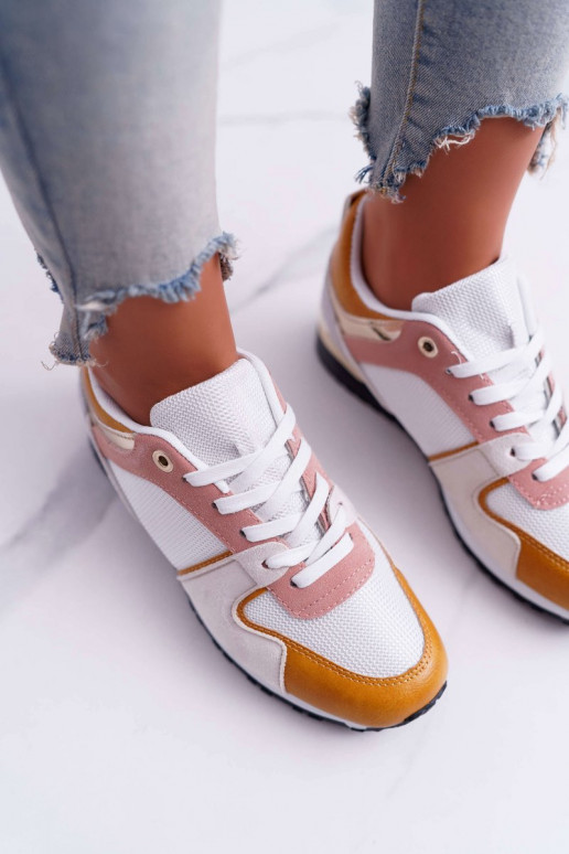 Vrijetijdsschoenen in verschillende... Vrijetijdsschoenen in verschillende...