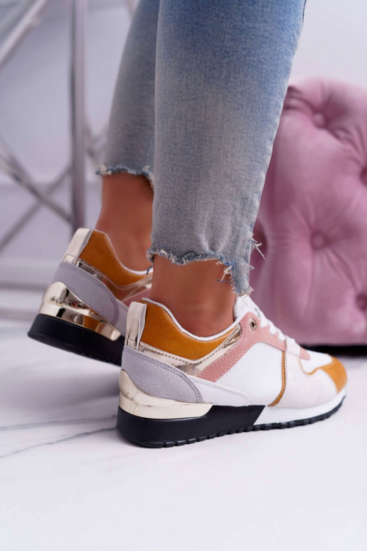 Vrijetijdsschoenen in verschillende... Vrijetijdsschoenen in verschillende...