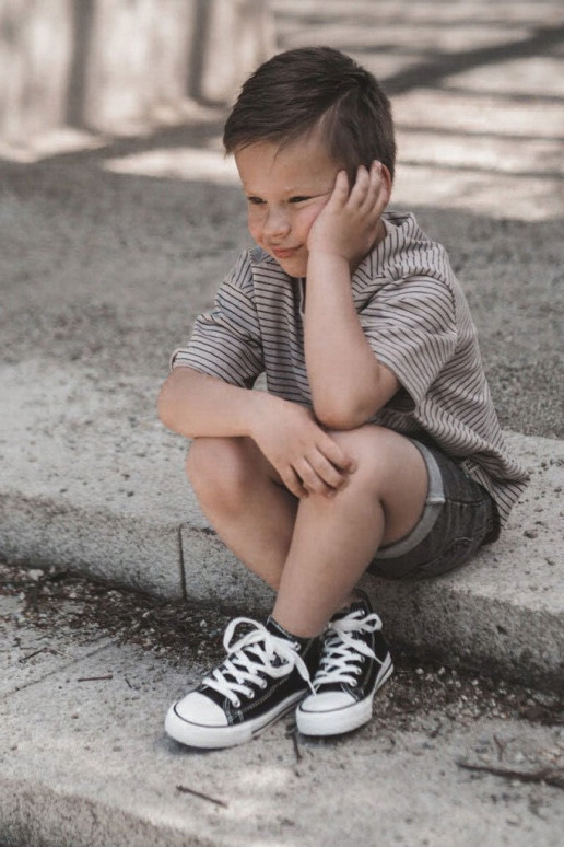 Kinderschoenen met zwarte zolen