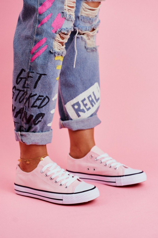 Klassiek model vrijetijdsschoenen in roze kleur Klassiek model vrijetijdsschoenen in roze kleur