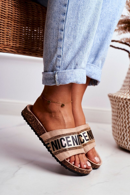 Slippers met sprankelende oogjes beige kleur Be Nice Slippers met sprankelende oogjes beige kleur Be Nice