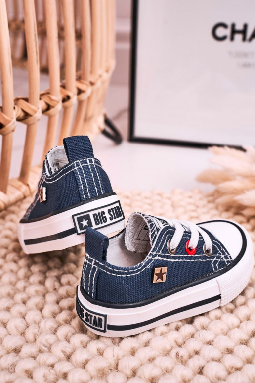 Klassiek model kindersneakers met platte zolen BIG STAR HH374195 donkerblauw Klassiek model kindersneakers met platte zolen BIG STAR HH374195 donkerblauw