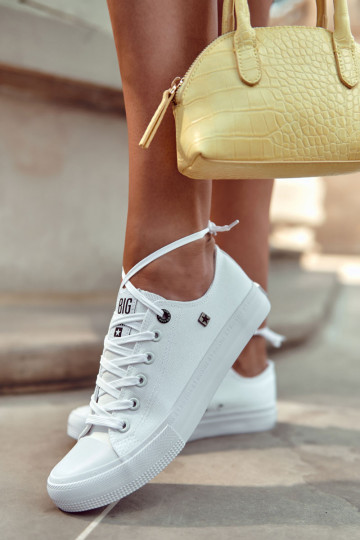 Klassiek model sneakers met platte zolen BIG STAR AA274010 witte kleur 2