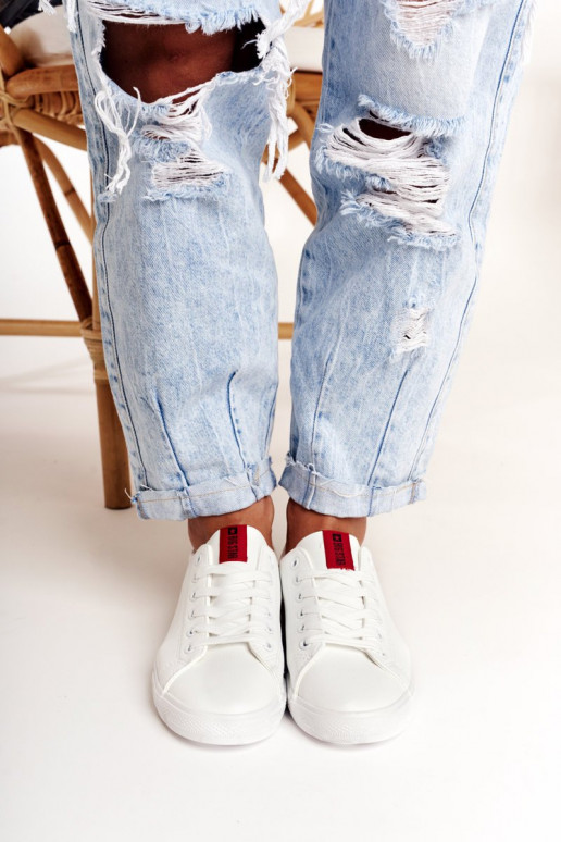 Natuurlijk leren sneakers met decoratieve strepen BIG STAR DD274685 witte kleur Natuurlijk leren sneakers met decoratieve strepen BIG STAR DD274685 witte kleur