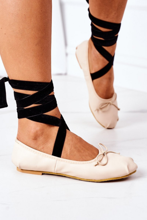 ballerina's met linten Lu Boo Nude ballerina's met linten Lu Boo Nude