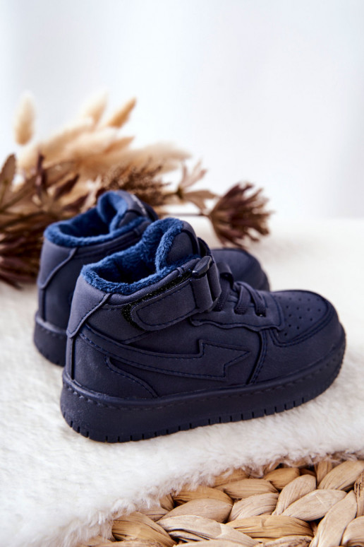 Verwarmde kindersportschoenen in de donkerblauwe kleur Clafi Verwarmde kindersportschoenen in de donkerblauwe kleur Clafi