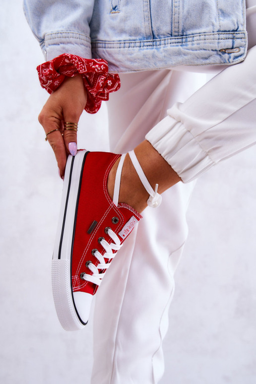 Klassiek model vrijetijdsschoenen Cross Jeans JJ2R4010C rode kleur