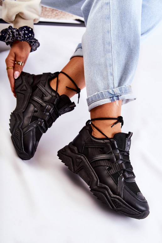 Stijlvolle vrijetijdsschoenen in de kleur zwart Daren Stijlvolle vrijetijdsschoenen in de kleur zwart Daren