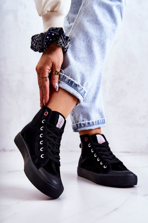 Cross Jeans JJ2R4055C Cross Jeans vrijetijdsschoenen in zwarte kleur Cross Jeans JJ2R4055C Cross Jeans vrijetijdsschoenen in zwarte kleur