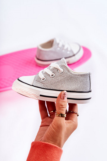 Kindercasual schoenen met bandjes in zilverkleur Wella