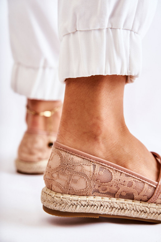 Klassiek model espadrilles met opengewerkte elementen Nude Catris Klassiek model espadrilles met opengewerkte elementen Nude Catris