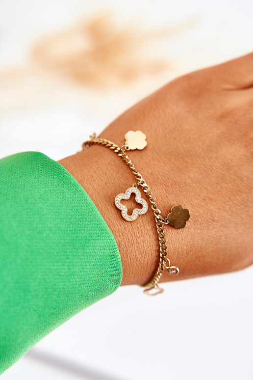 Armband met mooie details in goudkleur Armband met mooie details in goudkleur