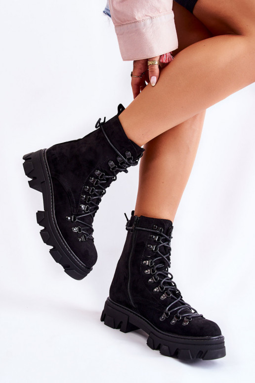 Verwarmde suède dikke laarzen met bandjes in zwart Pierro Verwarmde suède dikke laarzen met bandjes in zwart Pierro