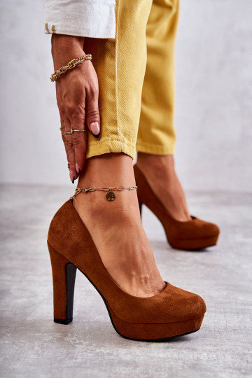Klassiek model Suède schoenen met hak bruine kleur Soro