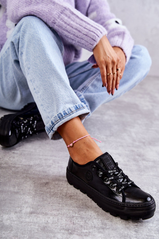 met vrijetijdsschoenen met lakeffect Big Star KK274044 zwarte kleur met vrijetijdsschoenen met lakeffect Big Star KK274044 zwarte kleur