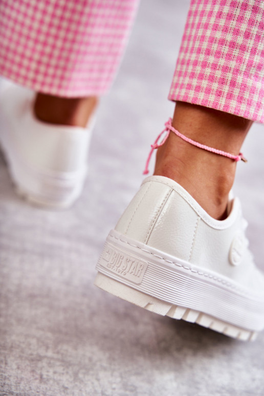 met vrijetijdsschoenen met lakeffect Big Star KK274045 witte kleur met vrijetijdsschoenen met lakeffect Big Star KK274045 witte kleur