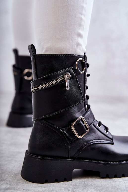 Laarzen met brede hakken in de kleur zwart Marlis Laarzen met brede hakken in de kleur zwart Marlis