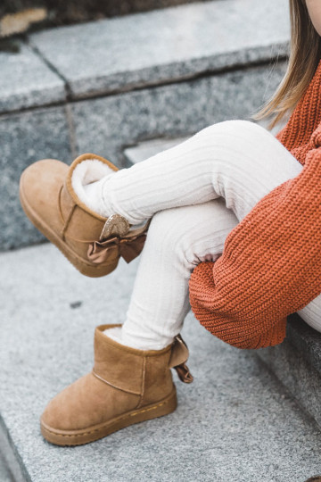 Verwarmde kindersnowboots met linten in de bruine kleur Meriva 2