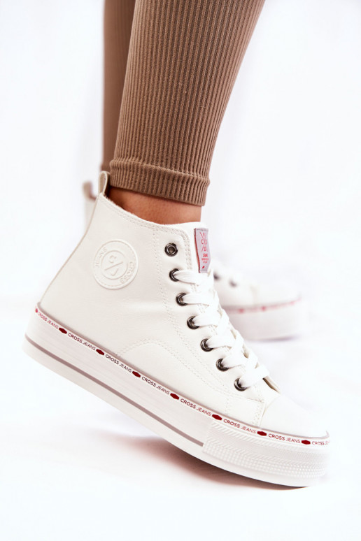 vrijetijdsschoenen met zolen Cross Jeans KK2R4044C witte kleur vrijetijdsschoenen met zolen Cross Jeans KK2R4044C witte kleur