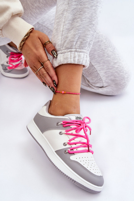 Klassiek model sportschoen met veters Wit-grijze kleur Jella