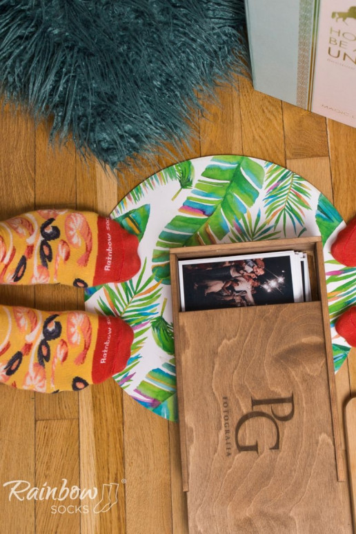 Gekleurde sokken in een doosje Pizza 4 paar Gekleurde sokken in een doosje Pizza 4 paar