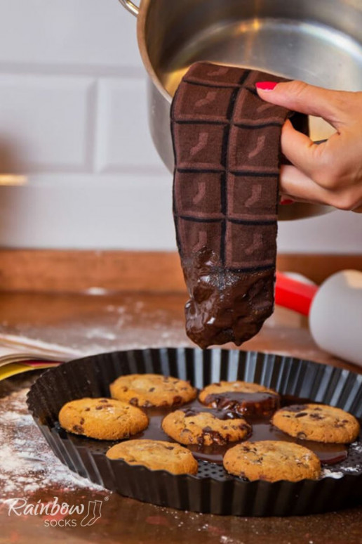 1 paar gekleurde sokken in een doos 1 paar gekleurde sokken in een doos