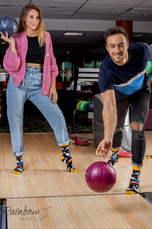 3 paar gekleurde sokken in een doos 3 paar gekleurde sokken in een doos