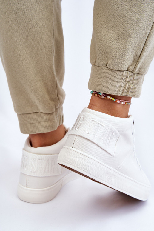 Klassiek model vrijetijdsschoen met zool Big Star LL274002 kleur wit