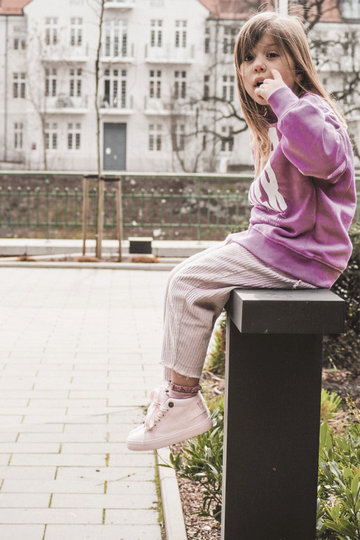 Klassiek model vrijetijdsschoenen voor kinderen met laars Big Star LL374003 roze kleur Klassiek model vrijetijdsschoenen voor kinderen met laars Big Star LL374003 roze kleur