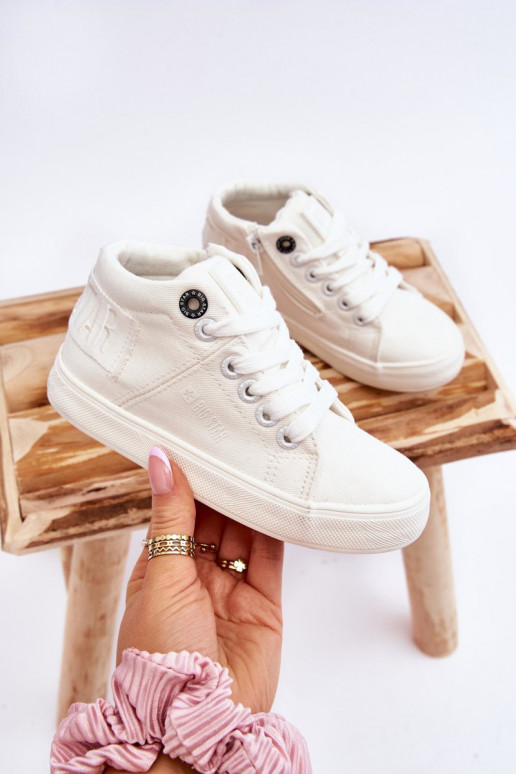 Klassiek model vrijetijdsschoenen voor kinderen met een zool Big Star LL374002 witte kleur Klassiek model vrijetijdsschoenen voor kinderen met een zool Big Star LL374002 witte kleur
